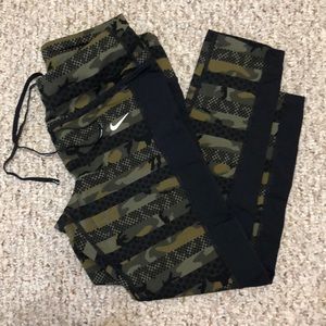 Nike leggings